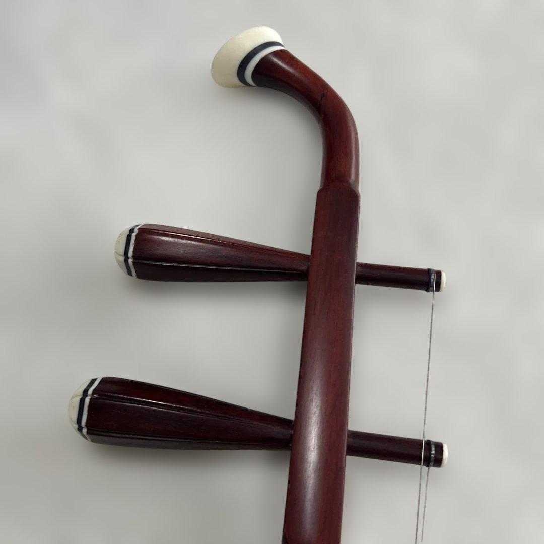 ホ*チ様 中国 弦楽器 二胡 ハードケース付 弓 他 付属品 セット