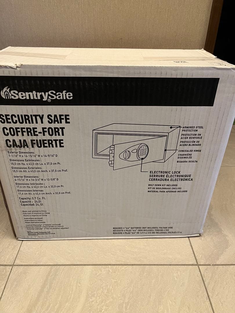 未使用新品SentrySafe X075金庫 パーソナルセキュリティ保管庫