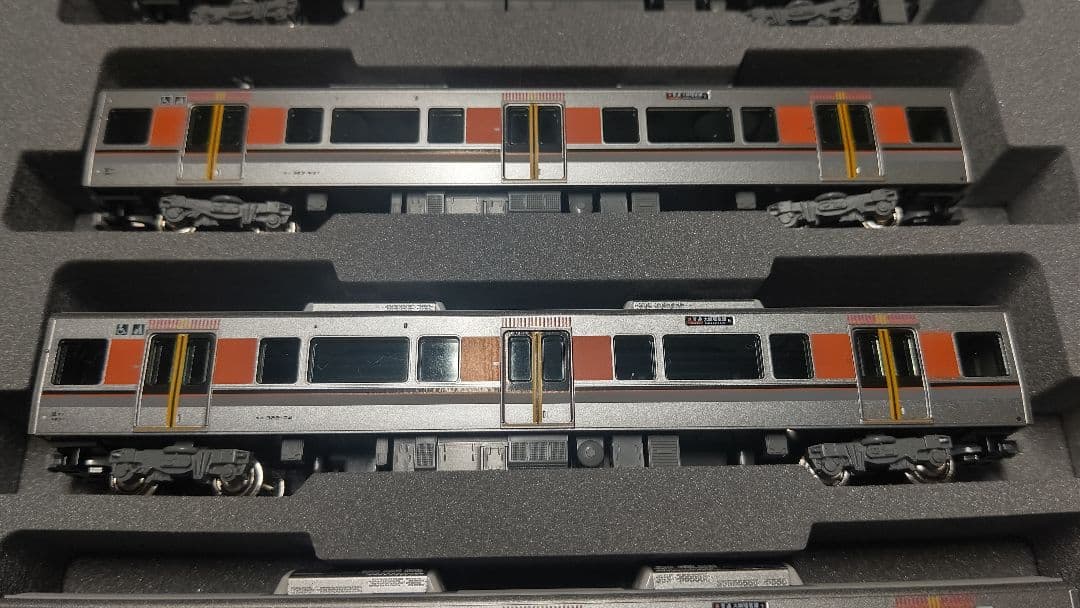 KATO JR西日本323系LS19編成8両セット