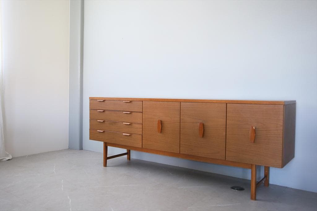 英国アンティーク木製サイドボード/キャビネット/チェスト/机テーブル89-324