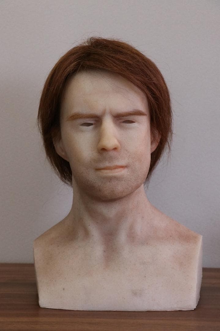 ハリウッド映画　オリジナルプロップ　等身大 シリコンバスト　小道具