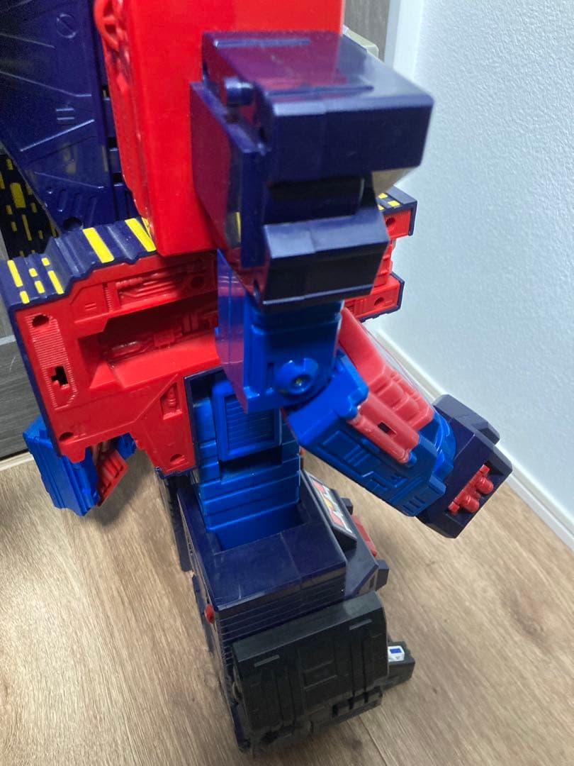 トランスフォーマー　カーロボット　ブレイブマキシマス C-027