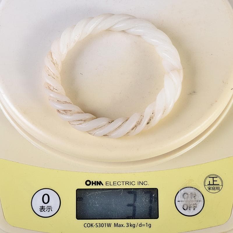 中国　玉石白玉彫刻　玉器　環　装飾品　C　8796E