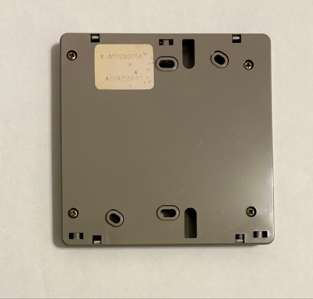 三菱重工エアコンリモコン　SAISON PJA502A005A 美品