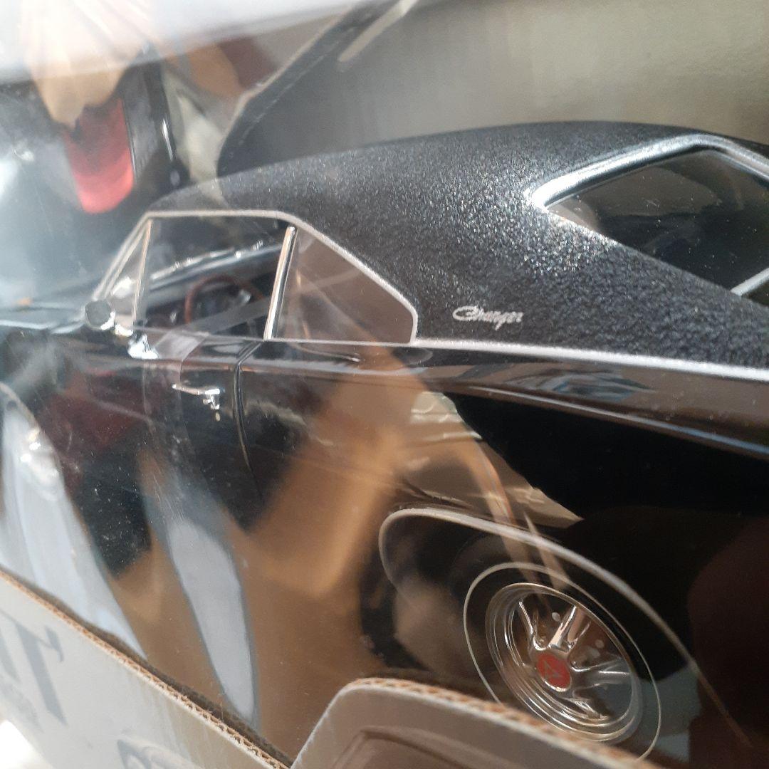 映画ブリッド劇中車2台セット1/18。