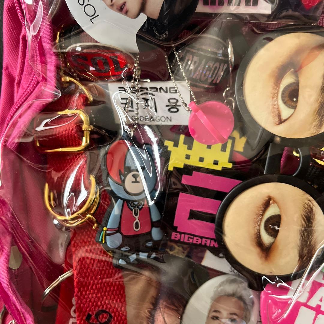 BIGBANG 透明バッグ　ぬいぐるみ バッジ　グッズ　G-DRAGON SOL