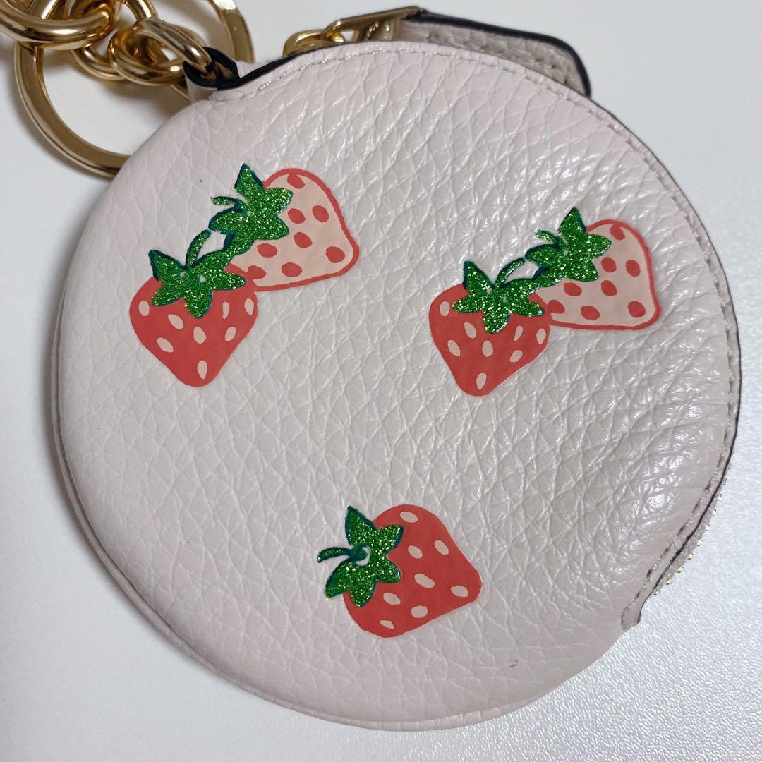 【新品！】COACHコーチ★ストロベリーケース★苺いちごイチゴ★丸型★白