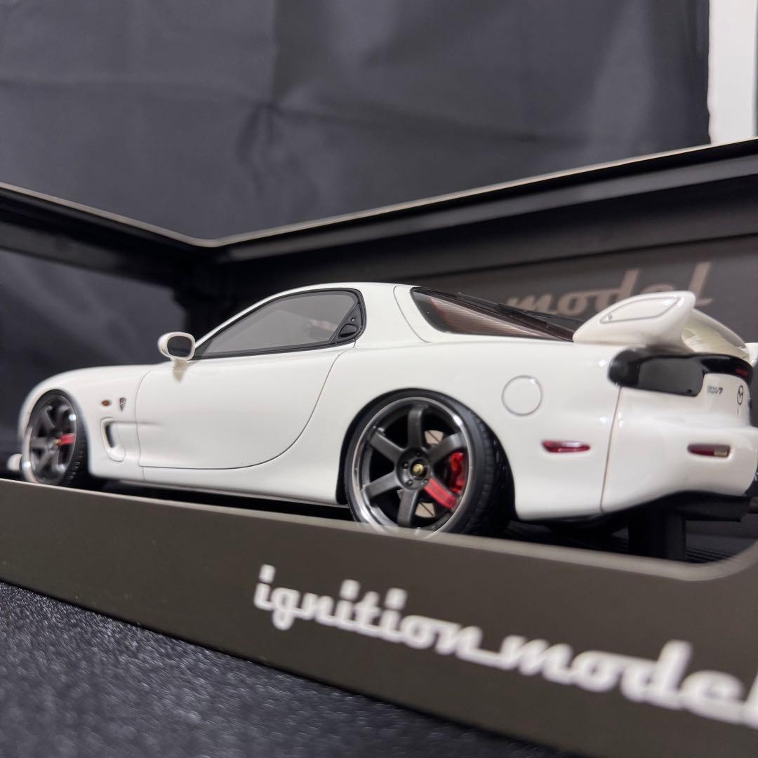 イグニッションモデル1/18 RX7 FD3S White 初期モデル　廃盤レア