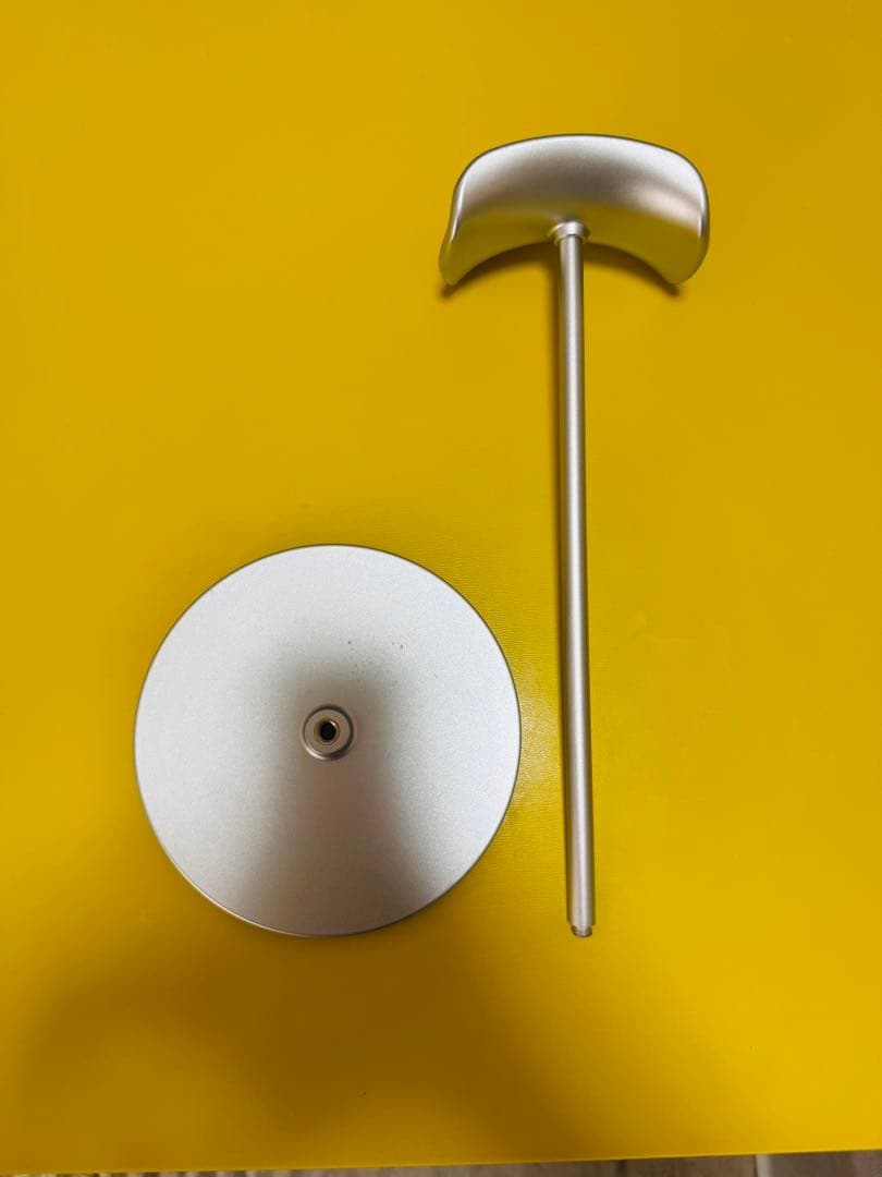 やまねこ【美品】AirPods Max シルバー 本体　スタンド付き