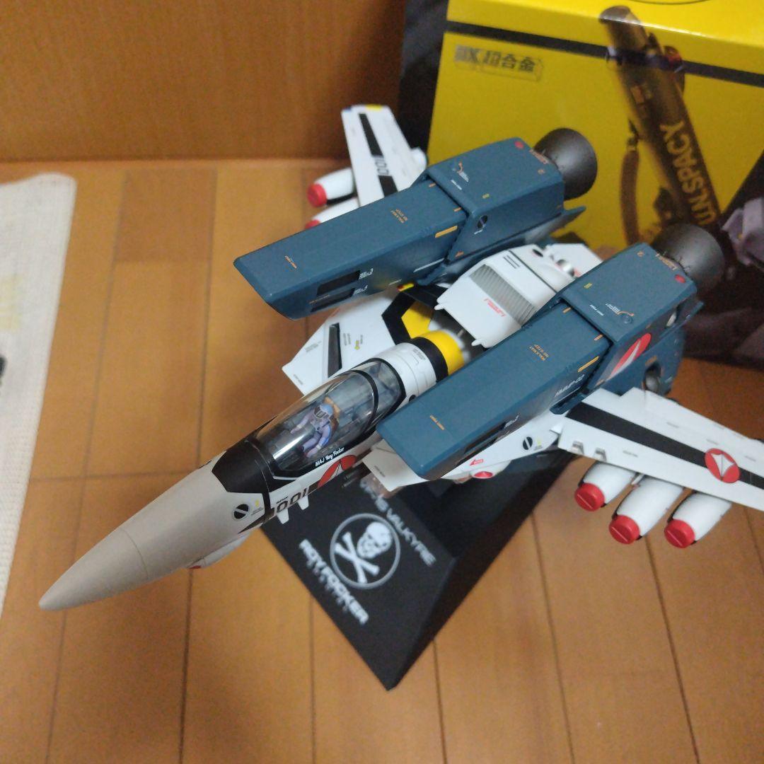 DX超合金VF-1S ロイフォッカースペシャル＋スーパーパーツ、反応弾(TV版)