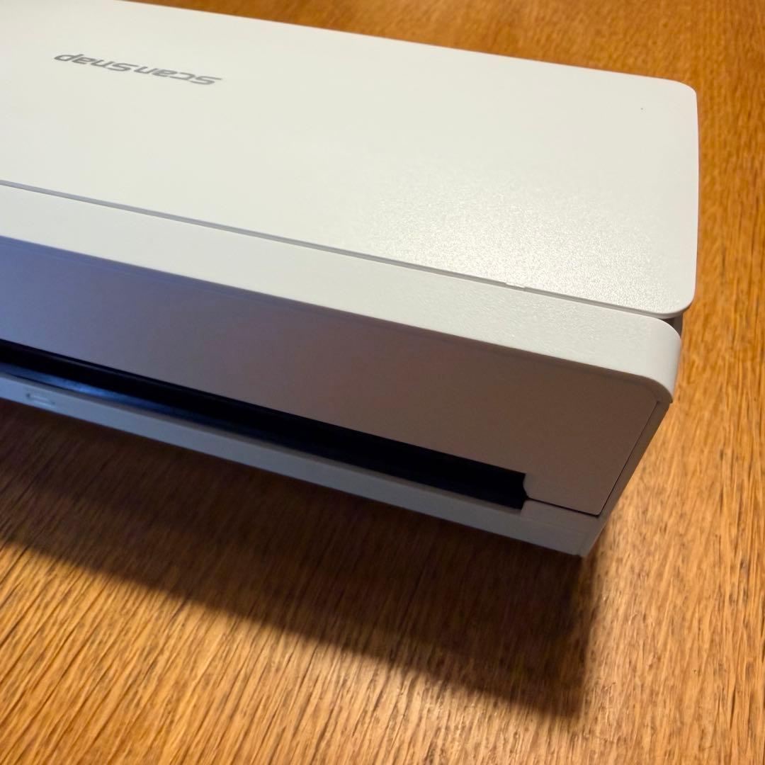 ScanSnap iX1300ドキュメントスキャナー ホワイト