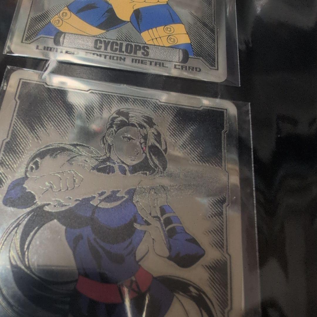 非売品　新品未開封 MarvelvsCapcom ピンバッジ&メタルカードセット