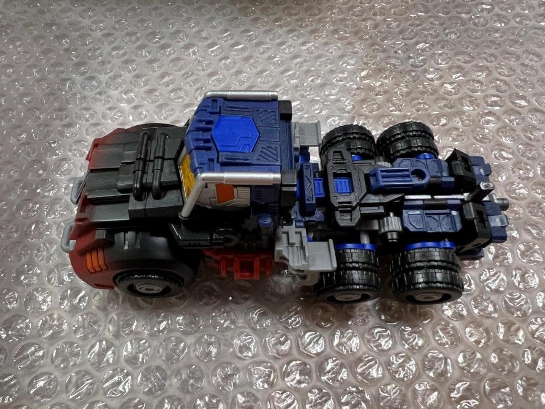 MAKETOYS 限定 Battle Tanker Series コンボイ 新品