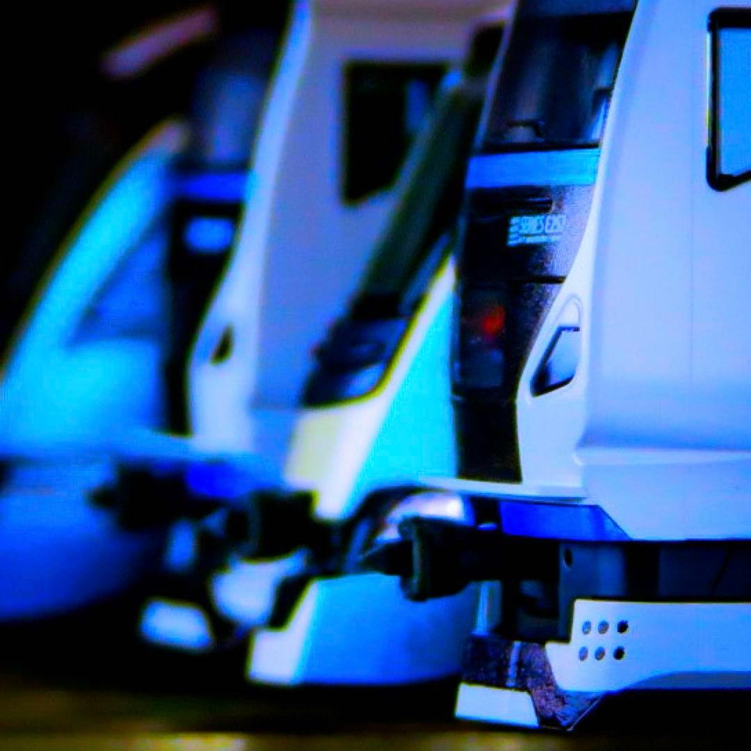 KATO E257系2000番台 特急「踊り子」9両セット【新品,未使用品】