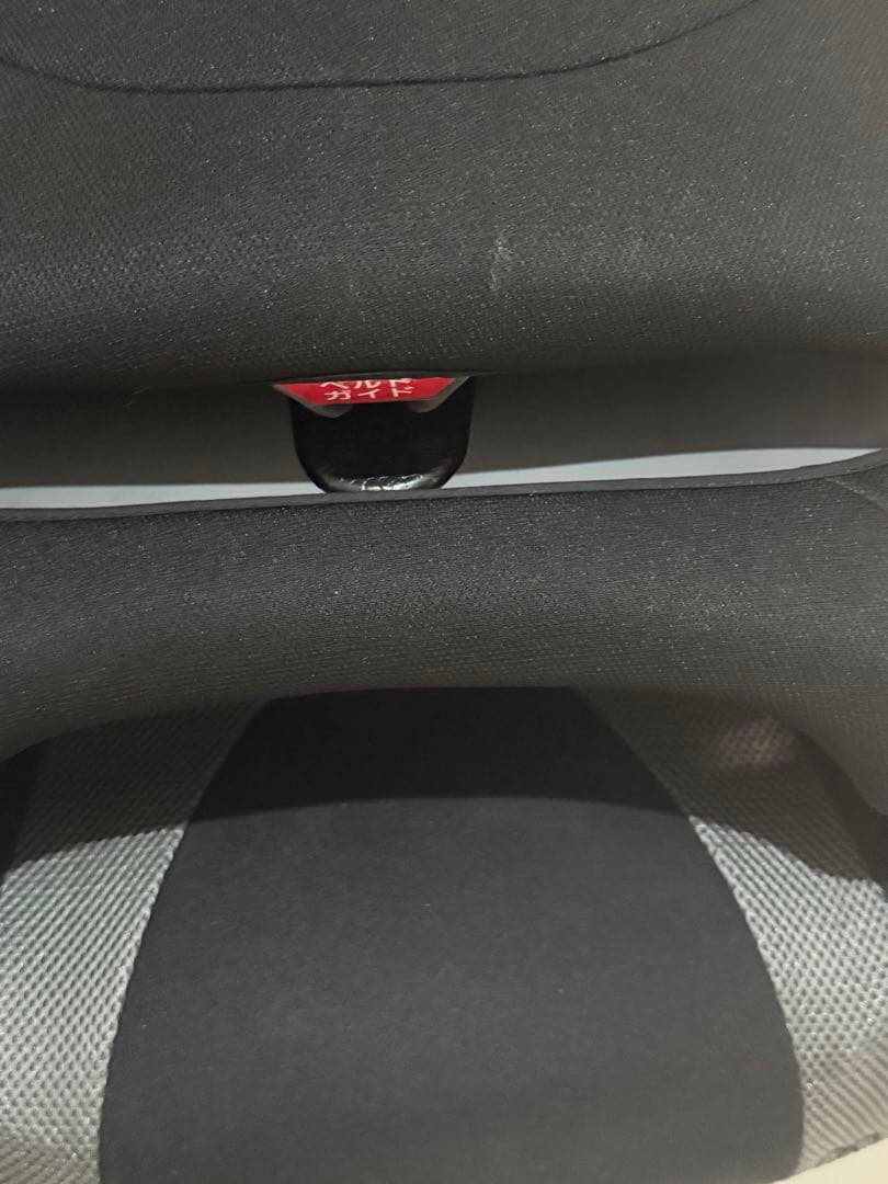 クリーニング済⭐︎チャイルドシート ジュニアシート メッシュ素材 ブラックグレー