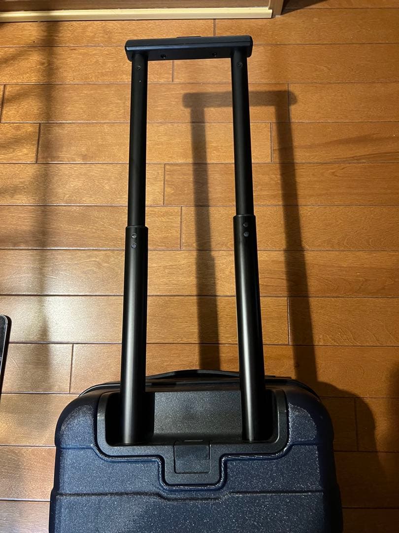 無印良品　ハードキャリーケース　￼旧型　19リットル　ネイビー