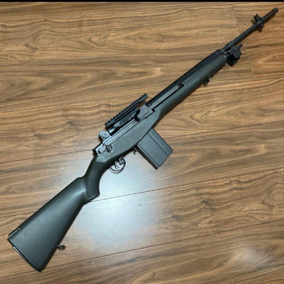 東京マルイ製スタンダード電動ガン　M14 ODストック