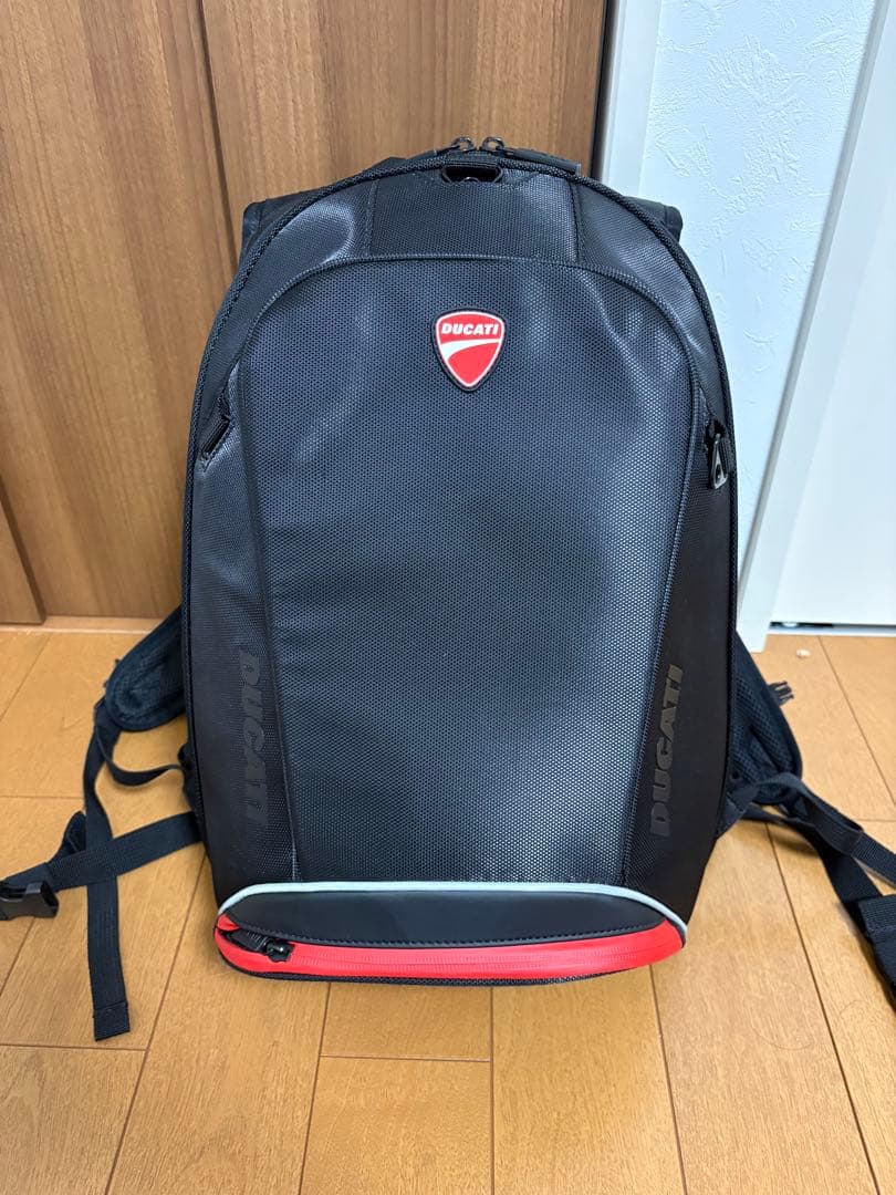 Ducati正規品Redline B4 マルチリュックサック