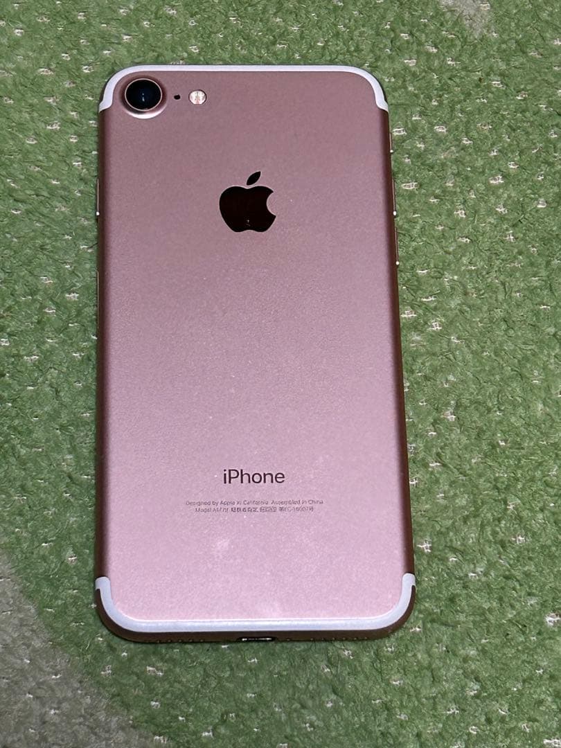 iPhone 7 ローズゴールド 本体
