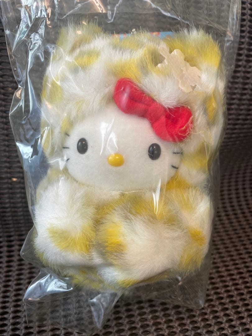 ハローキティ ヒョウ柄 ぬいぐるみ