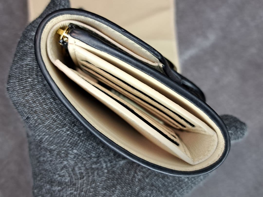 ルイヴィトン　 M80300 ポルトフォイユ・ポンヌフ コンパクト