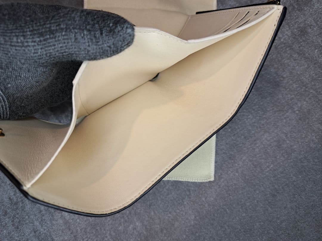 ルイヴィトン　 M80300 ポルトフォイユ・ポンヌフ コンパクト