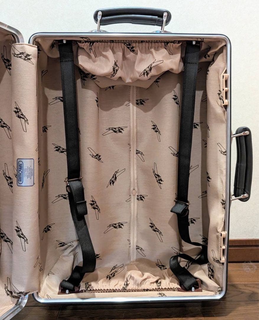 リモワ　クラシックフライト　35Ｌ