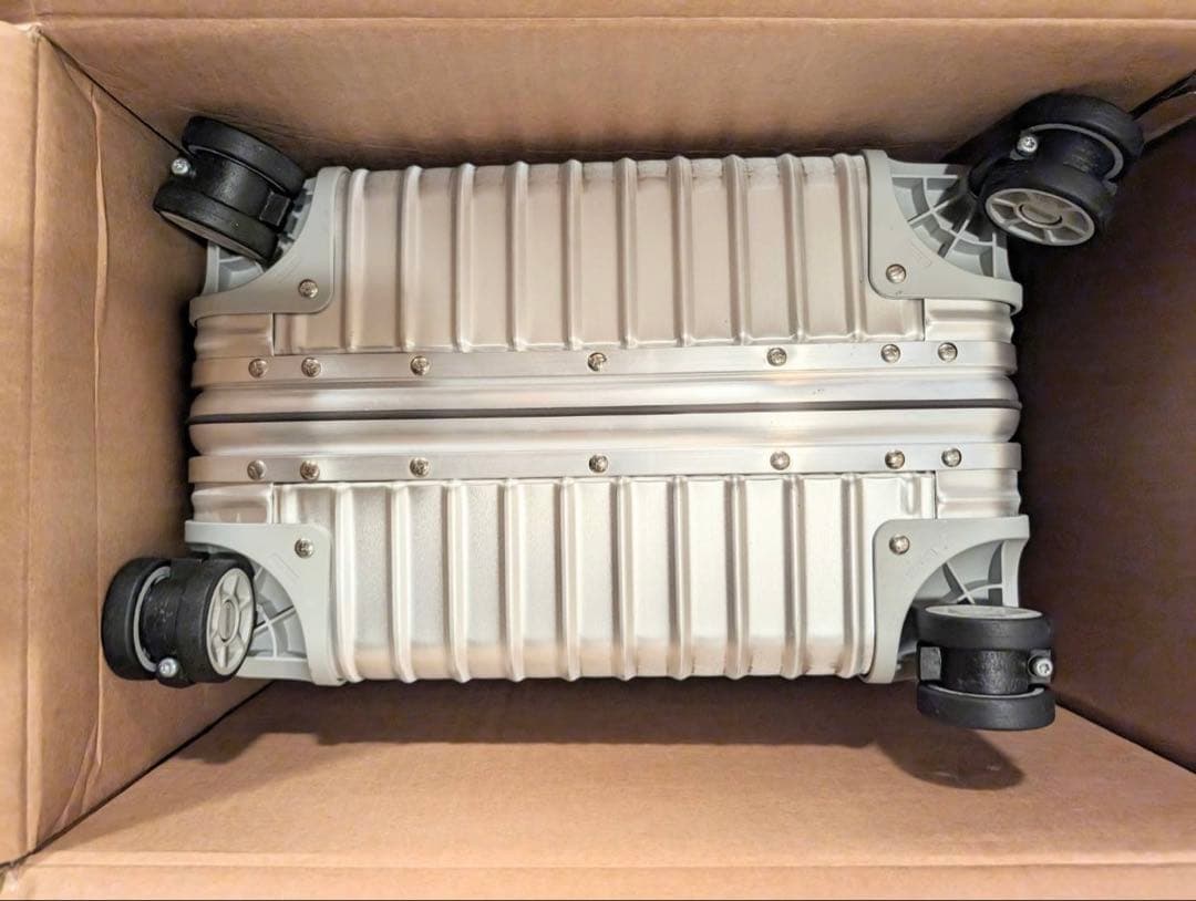 リモワ　クラシックフライト　35Ｌ