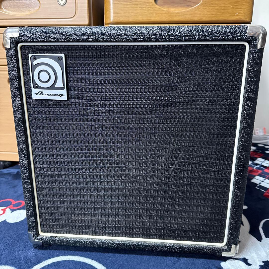 ベース Ampeg BA-108