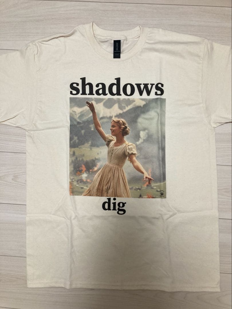 SHADOWS dig Tour Tシャツ アイボリー ナチュラル FACT