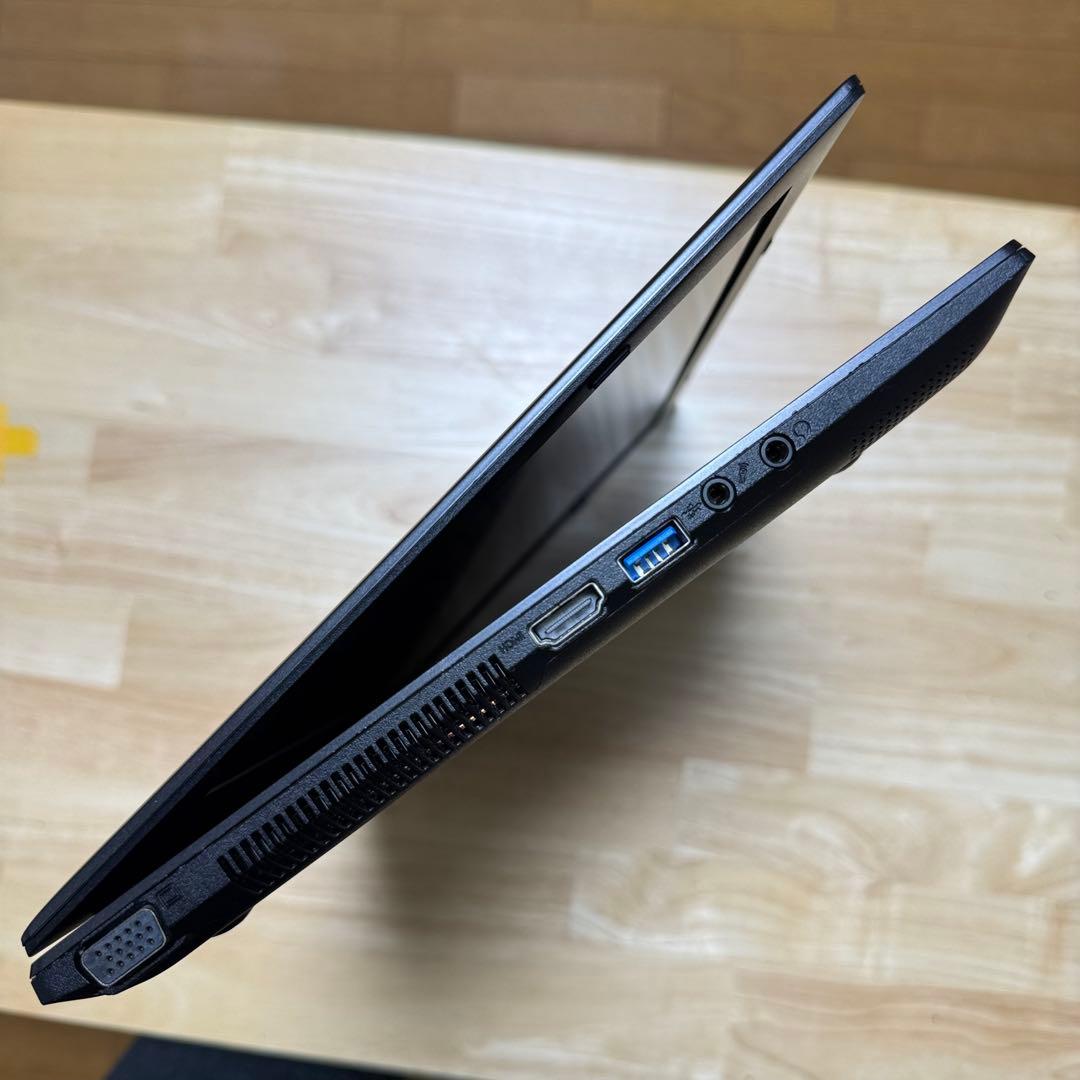 マウスコンピューター LuvBook i5 8GB 240GB SSD 13.3