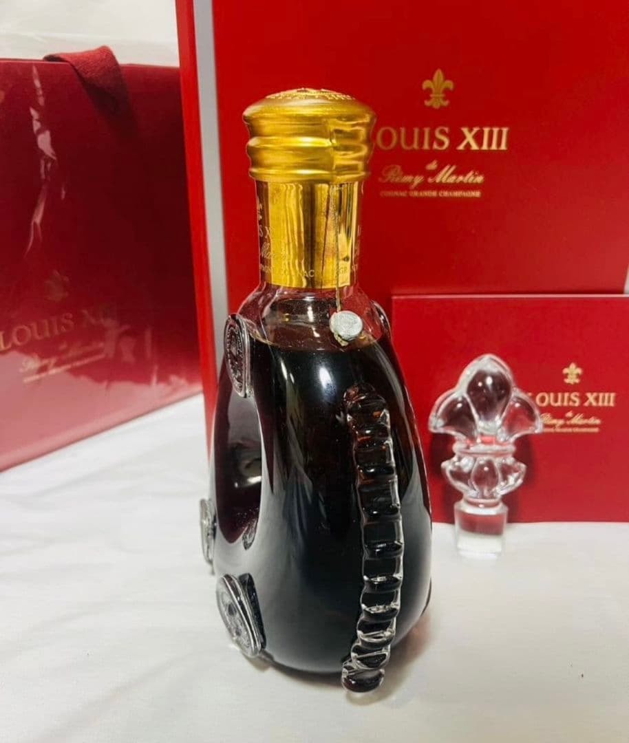 レミーマルタン ルイ13世 バカラ　替え栓・冊子・化粧箱・専用紙袋付き！ 未開封