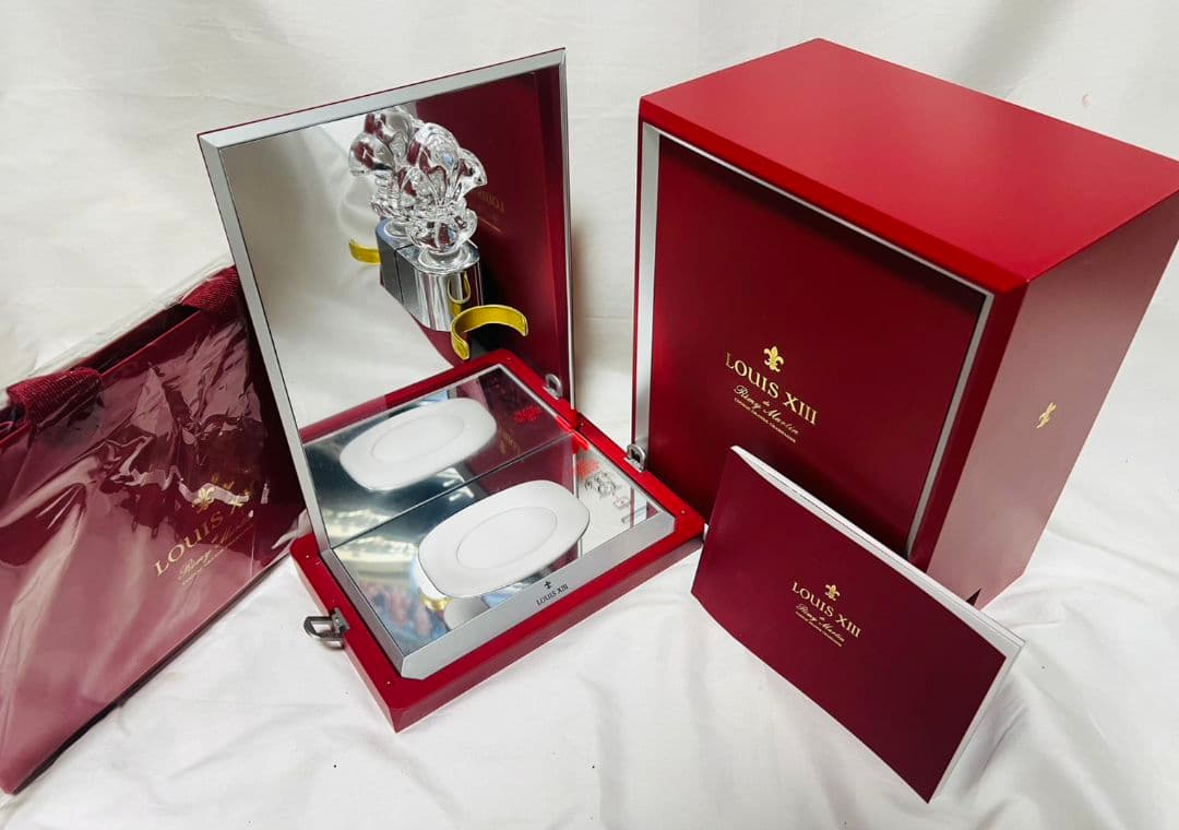 レミーマルタン ルイ13世 バカラ　替え栓・冊子・化粧箱・専用紙袋付き！ 未開封