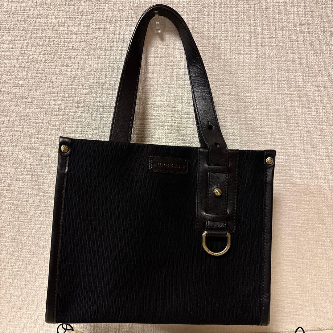 BURBERRY 黒　ハンドバッグ　美品