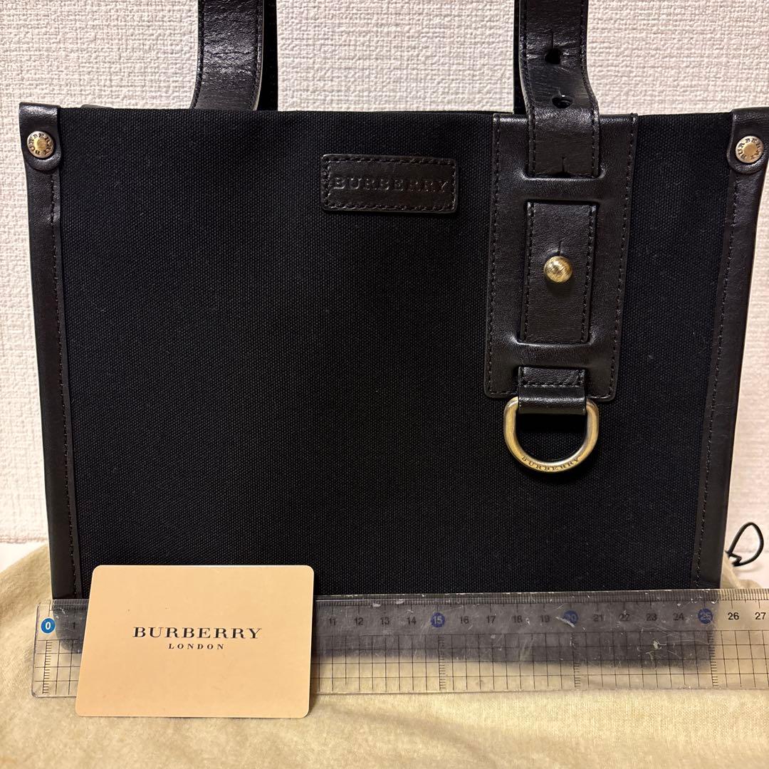 BURBERRY 黒　ハンドバッグ　美品
