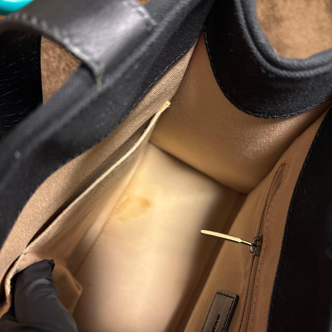 BURBERRY 黒　ハンドバッグ　美品