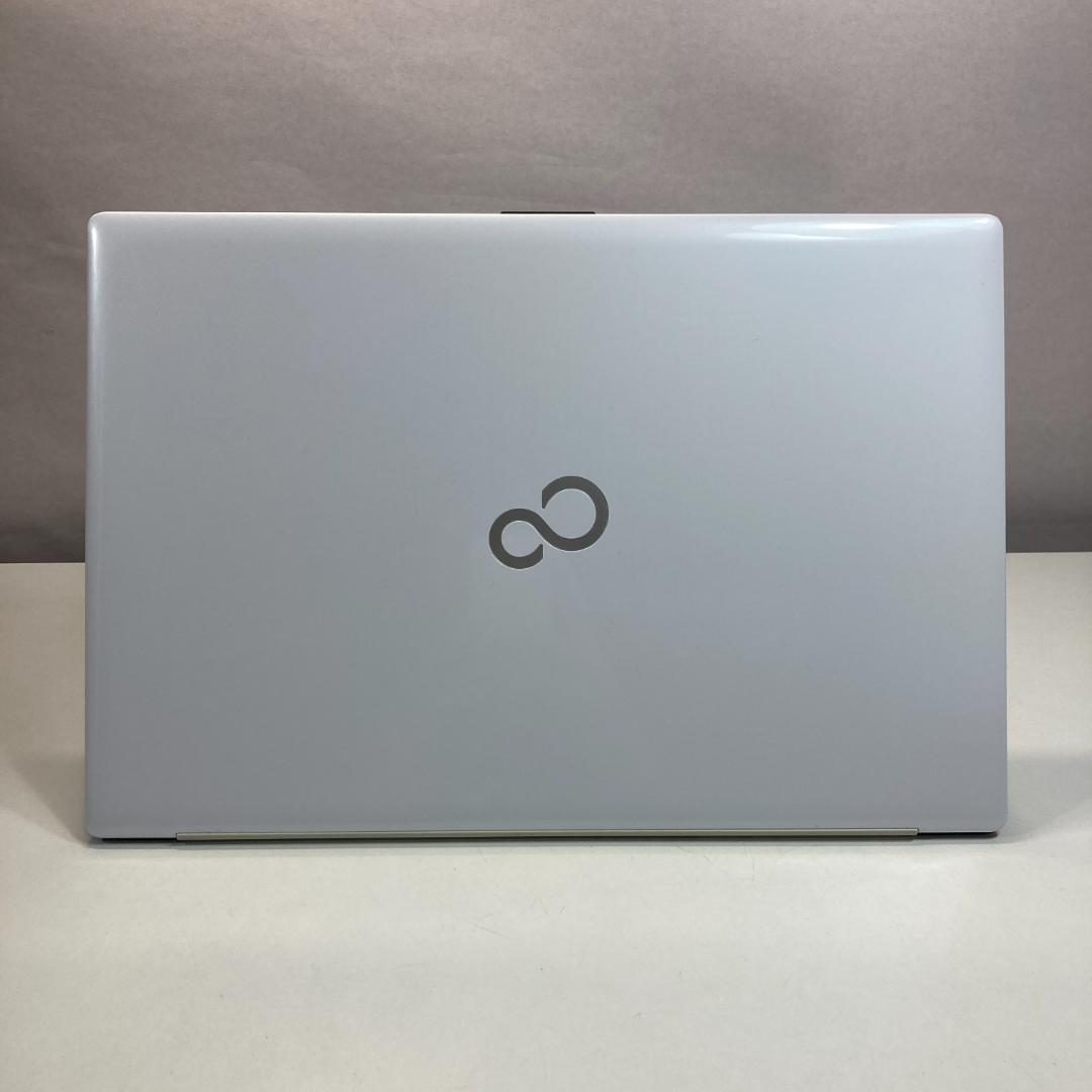 Fujitsu 富士通 ノートパソコン Ryzen3 SSD Windows11