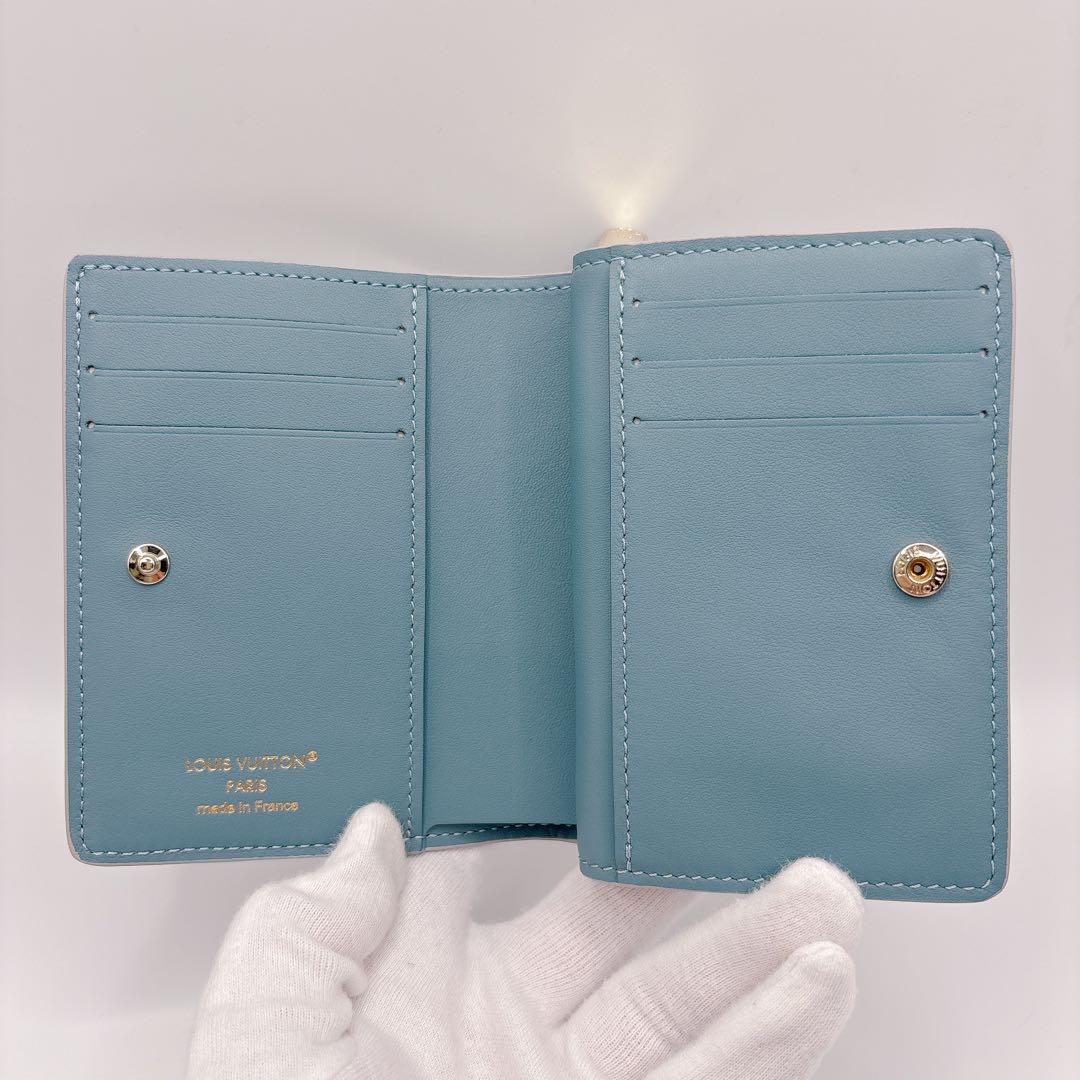 ほぼ未使用 限定品 ルイヴィトン マヒナ ポルトフォイユ クレア フライトモード