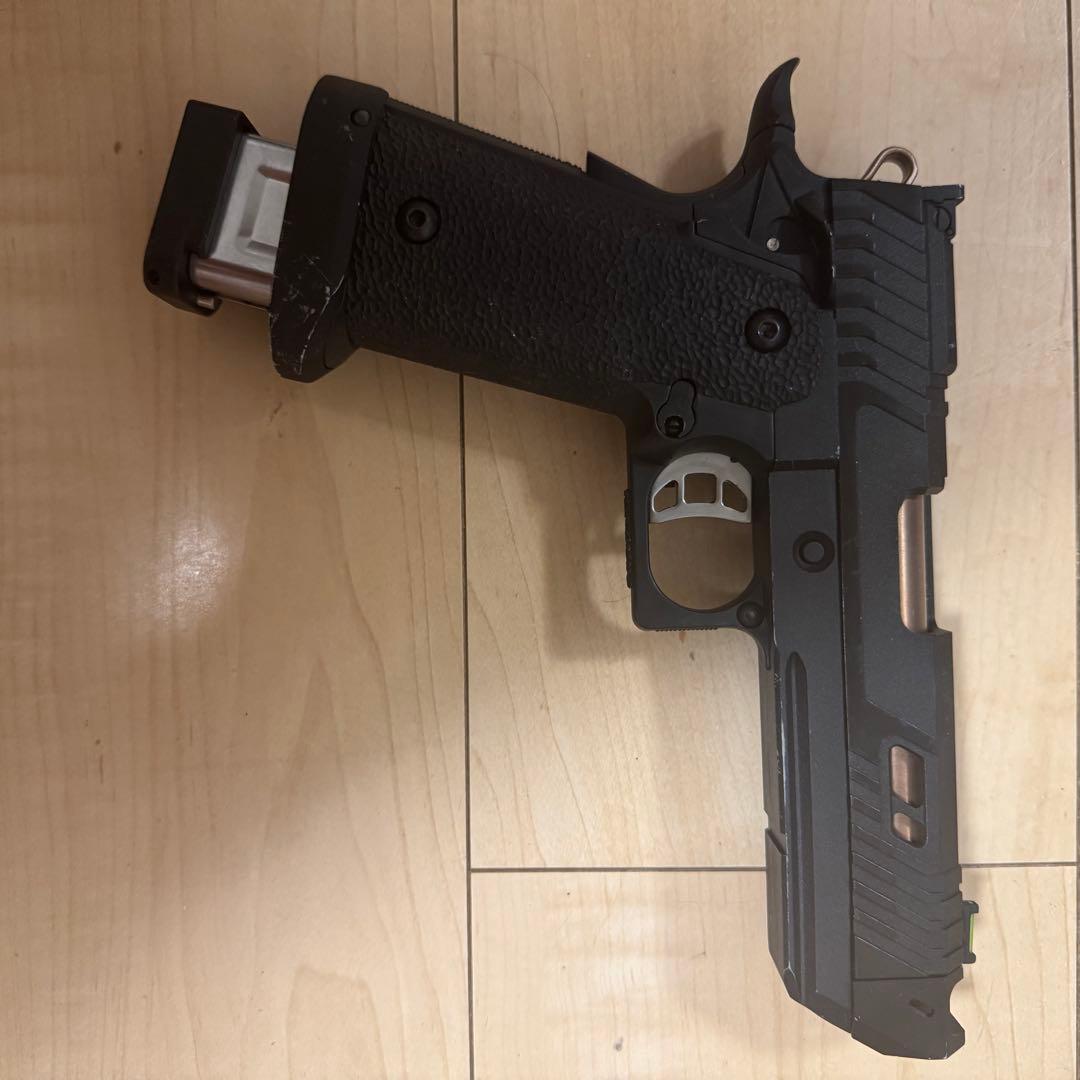 トイガン Pit viper BATON