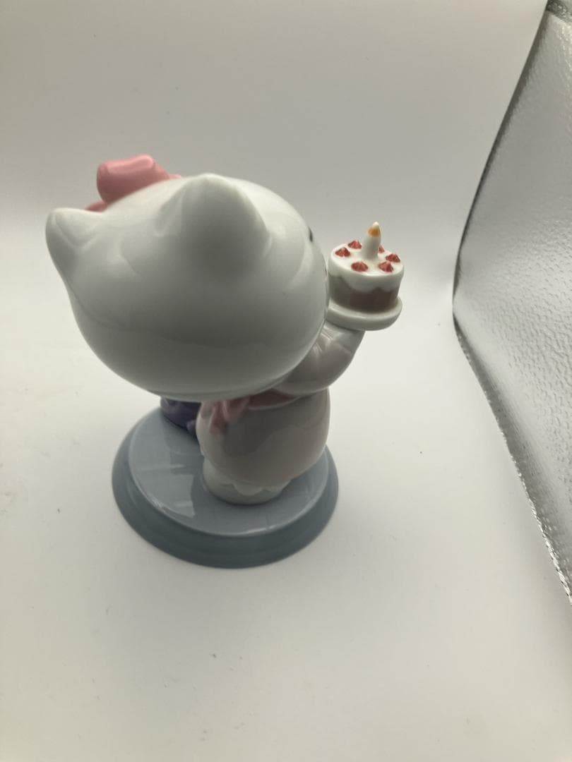 【希少】NAO ハローキティ 陶器 フィギュリン ケーキ＆テディベア