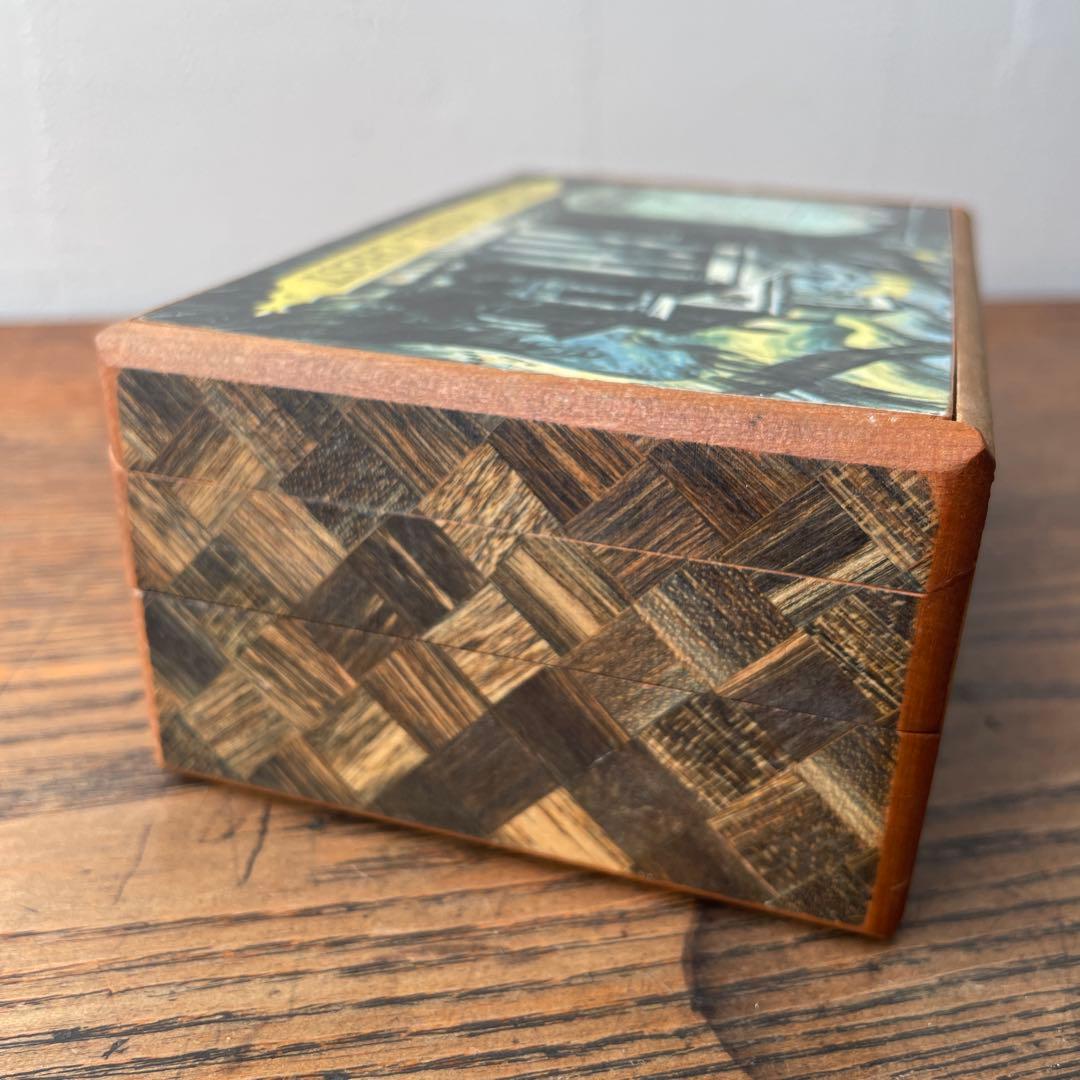 60年代ディズニー　アメリカ　ホーンテッドマンション　寄木細工　からくり仕掛け箱