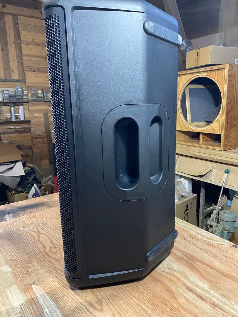 JBL EON715 黒 エンクロージャー　新品未使用　2個