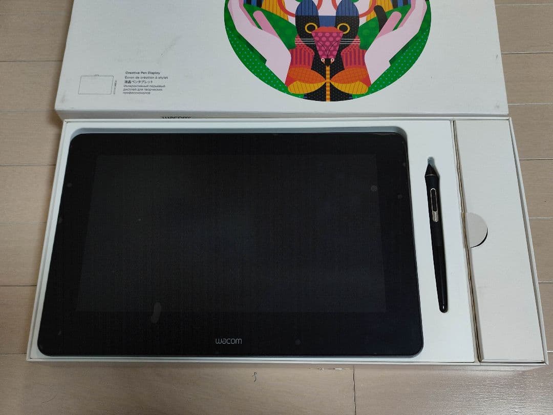 液タブ Wacom Cintiq Pro13 DTH-1320/K0