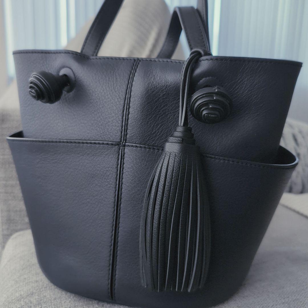 TODS バケツバッグ　ネイビー