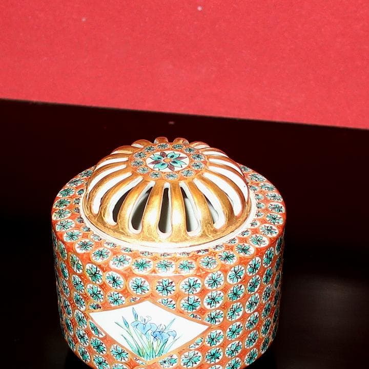伝統工芸九谷焼　香炉　金襴手花尽くし　菖蒲（アヤメ）GIFT対応可