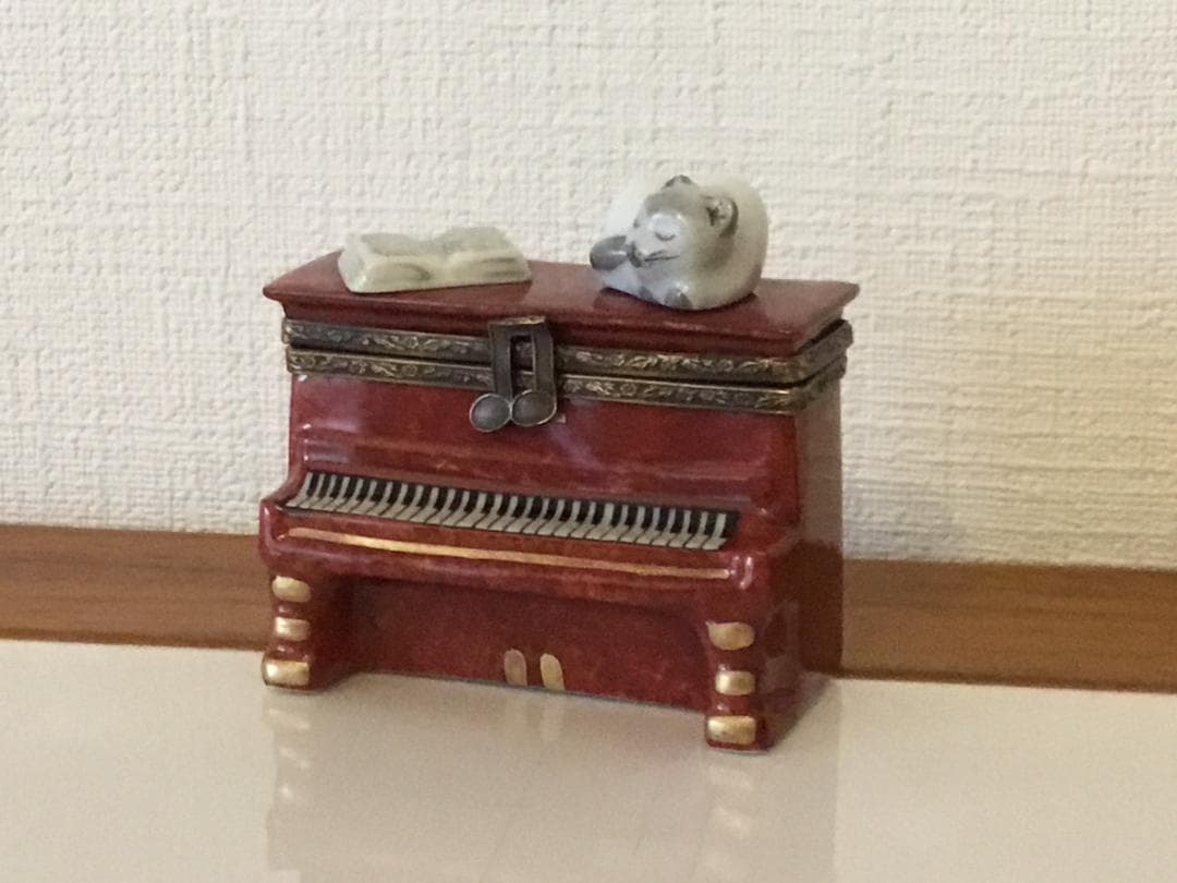 ヴィンテージ　限定　レア　リモージュボックス　ピアノ　猫　本　LIMOGES