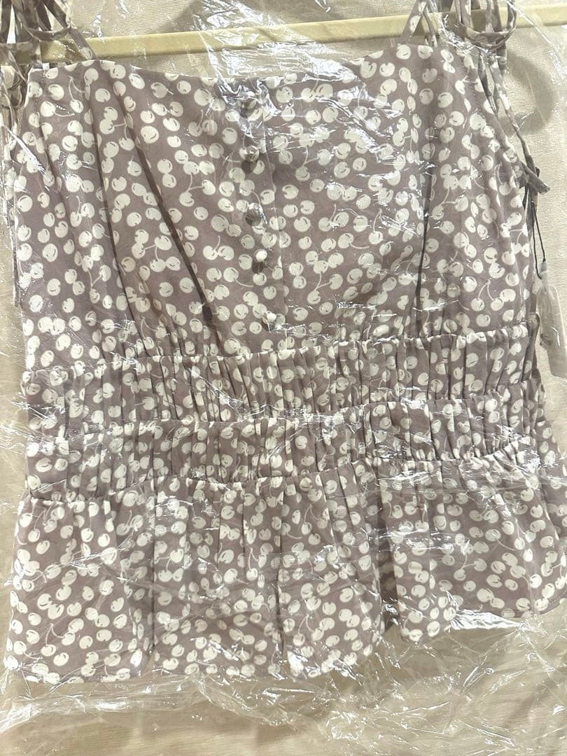 herlipto Cherry Pattern Strap Top 2点セット