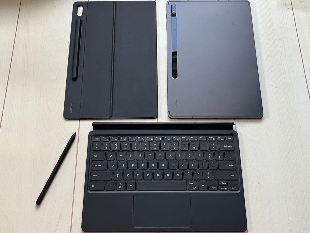 【美品】Galaxy Tab S8+ 純正キーボードカバー&背面カバー&Sペン