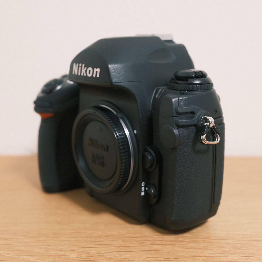 フィルムカメラ Nikon F6