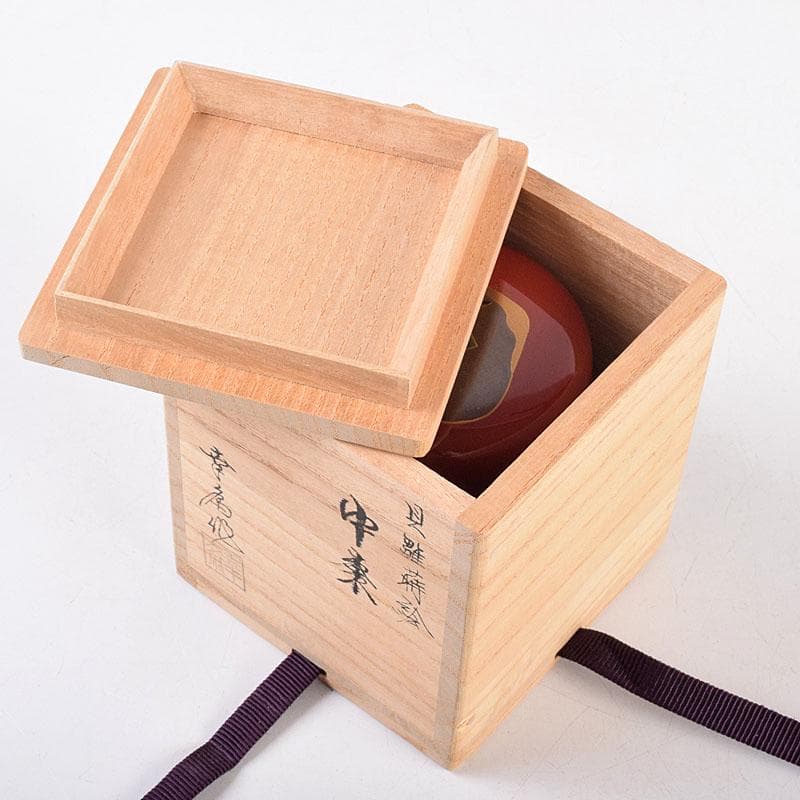 茶道具　竹内幸斎作　朱塗　貝雛蒔絵　中棗　共箱　V　8384